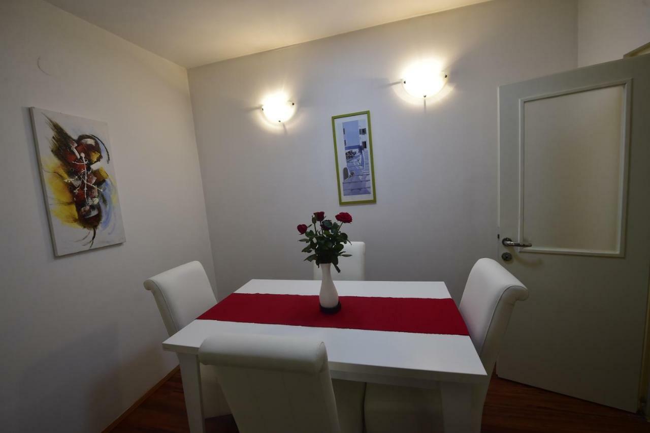 Beograd - Apartman "Gardos" المظهر الخارجي الصورة
